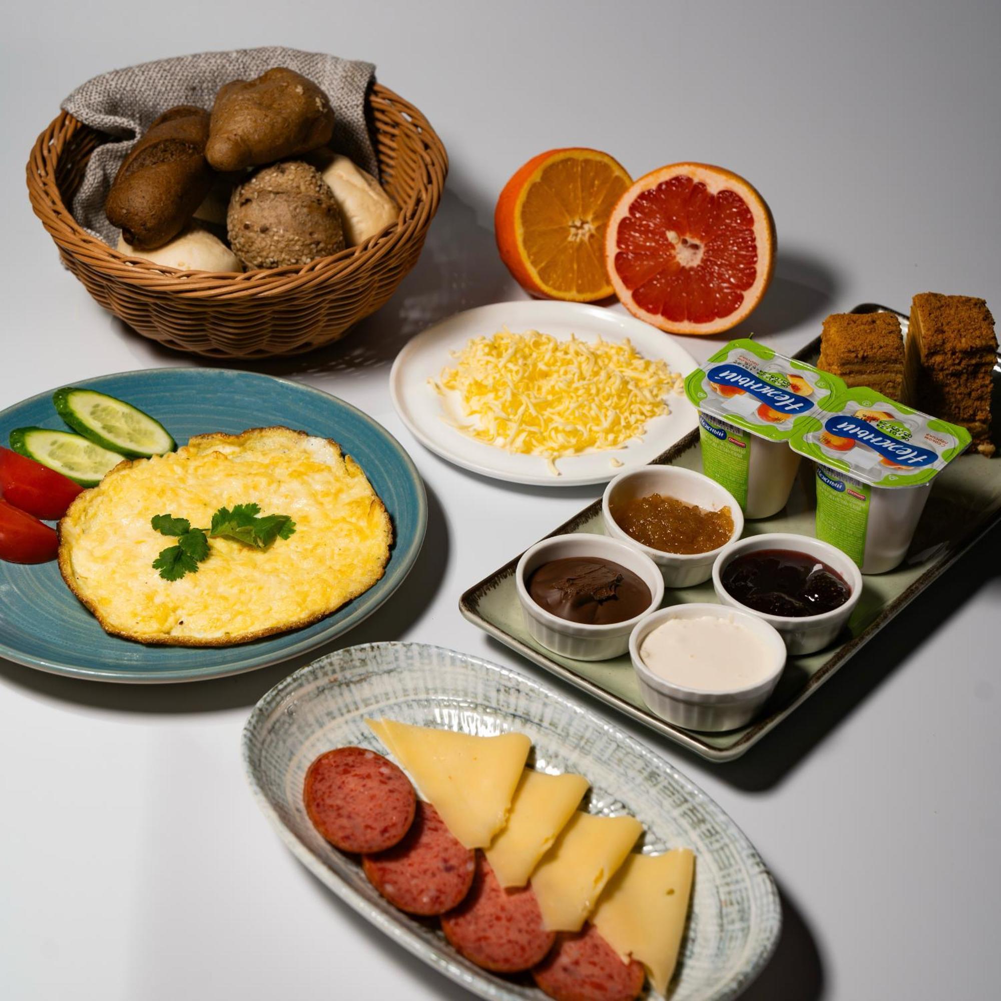 Le Chalet Mont And Restaurant Chorwoq Екстер'єр фото